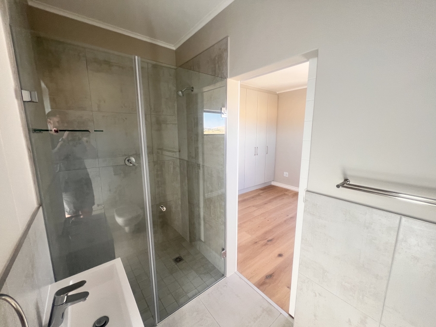 To Let 2 Bedroom Property for Rent in Cape Farms Western Cape